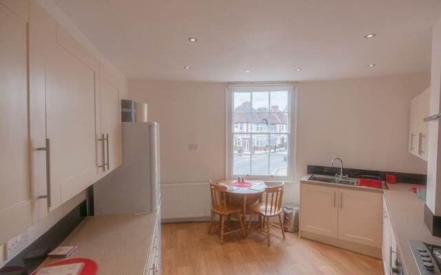 Luxury Town Centre Apartment Stratford Upon Avon