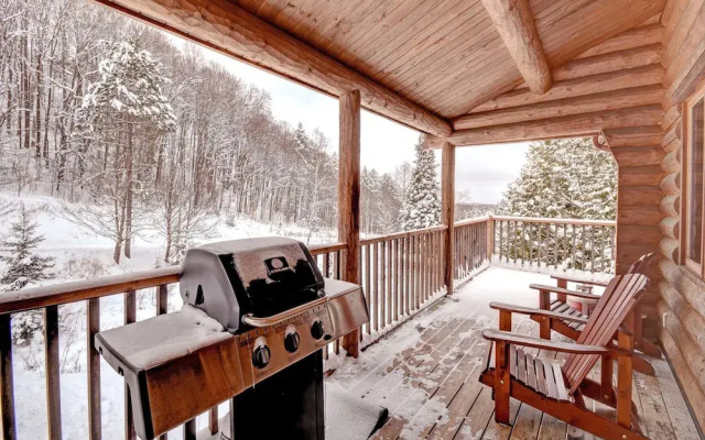 Chalet Navajo