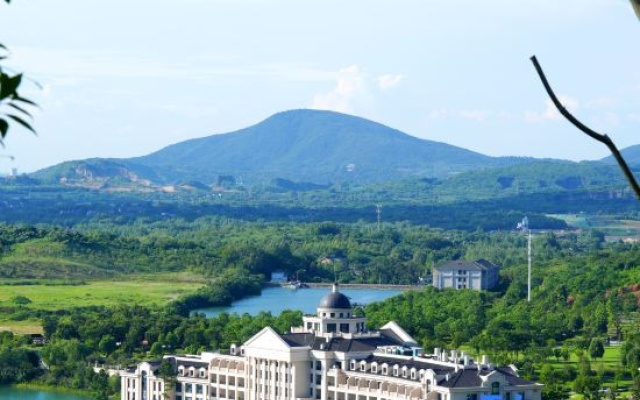 Yixing Inlong Narada Resort Hotel – Outside – Wuxi