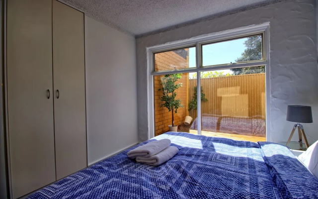 Bayswaterfront Apartments