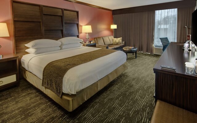 Garden Plaza Hotel Inn and Suites Decatur