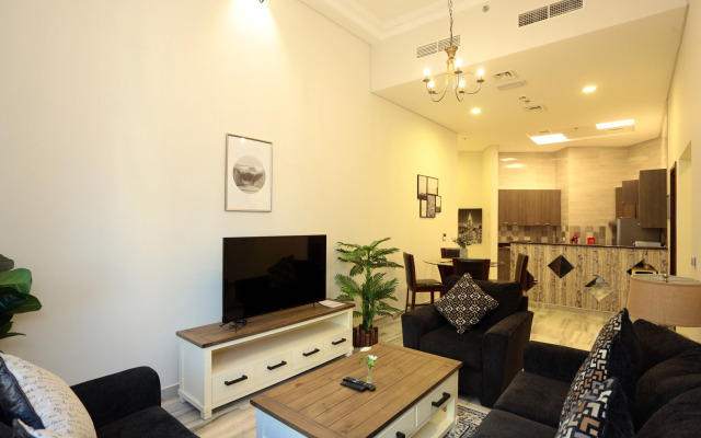 Spacious Marbella 2BR With Scenic Views