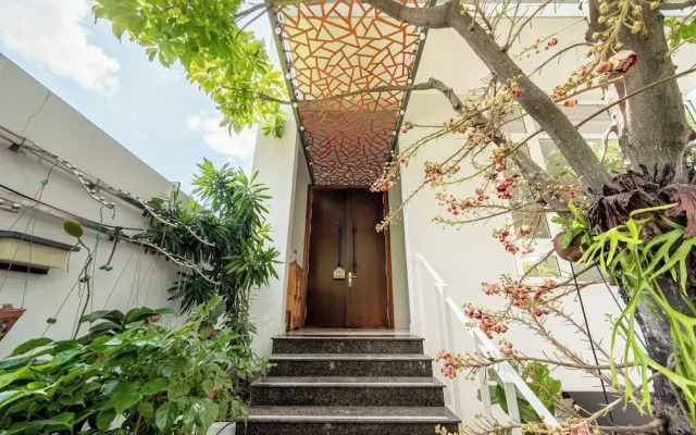 Thao Dien Garden Villa 5BR Luxury Oasis