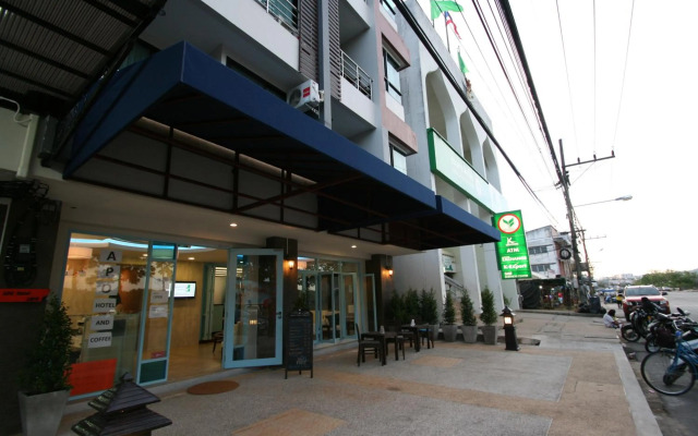 Apo Hotel