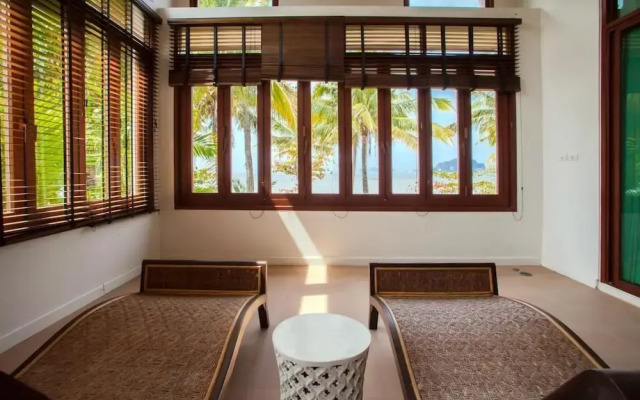 Amatapura Beach Villa 6
