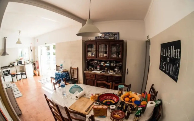 Native Surfhouse - Hostel