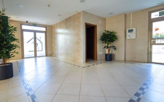 Esmeralda Suites