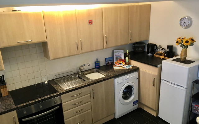 Chapel St Apartments