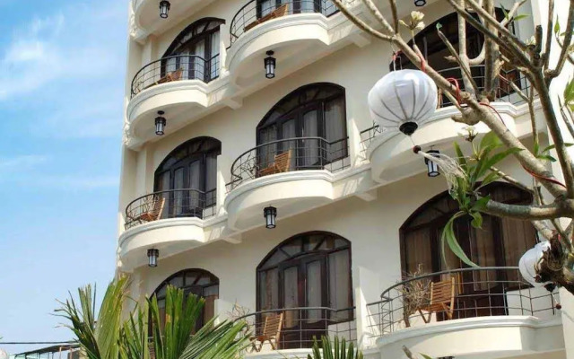 Gold Coast Da Nang Hotel