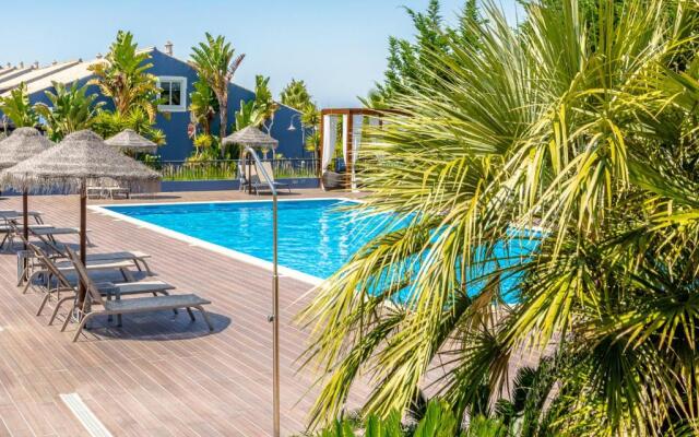 Aldeia Azul Resort