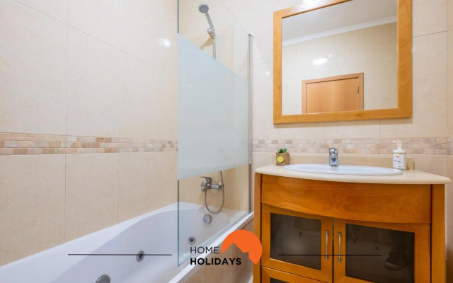 #045 Sea View Amazing Balcony Center