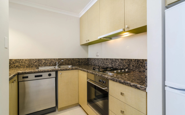 Clarion Suites Gateway