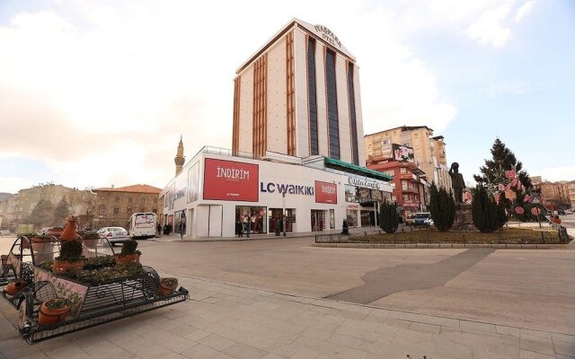 Iyaspark Otel