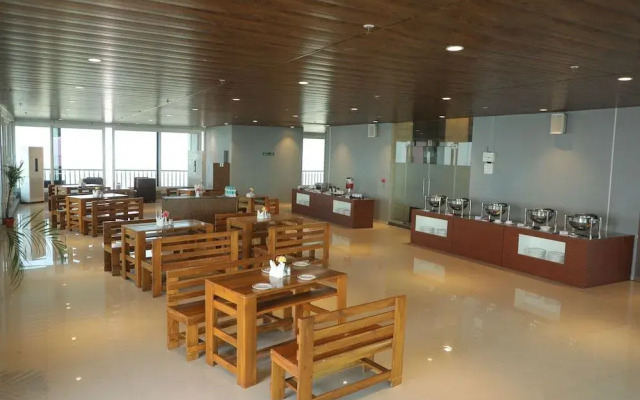 Sky suites by Monarch