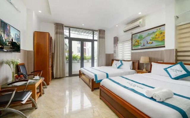 Nice House Hotel - Near My Khe Beach