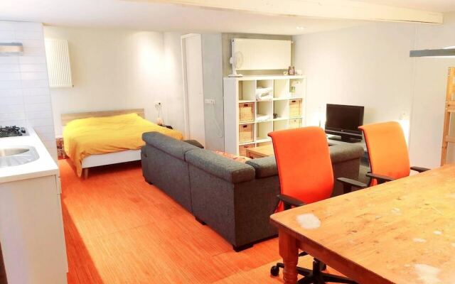 Captivating 2-bed Apartment in Hilversum