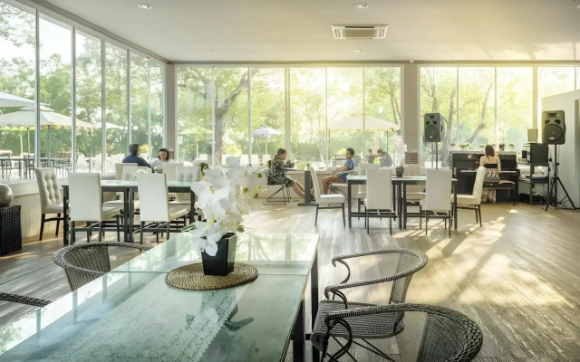 Ratathara Resort