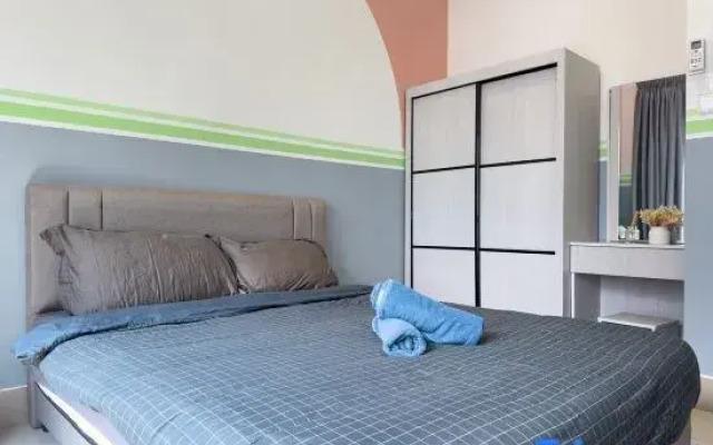 Razak City Residences A3 by Favspace