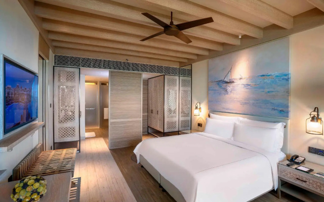 Saadiyat Rotana Resort and Villas