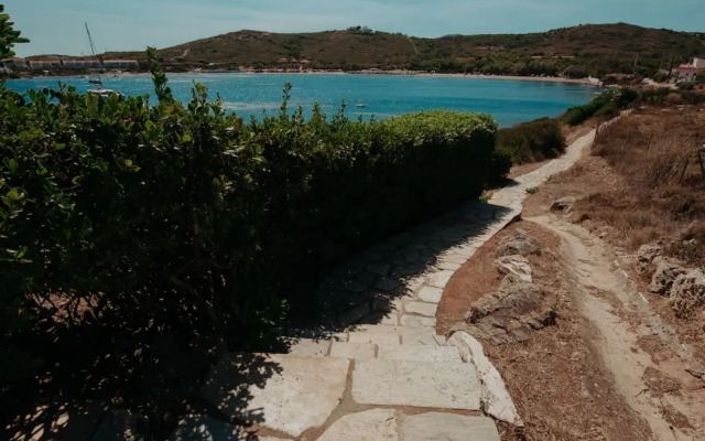 Sea-Front House With Private Beach, Sounio