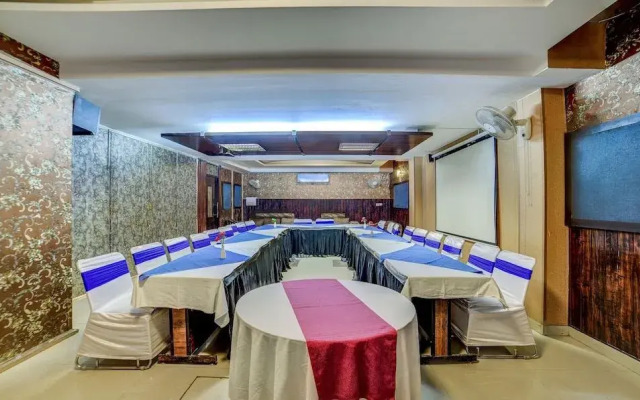 Treebo Four Sight Sector - 14 Gurgaon