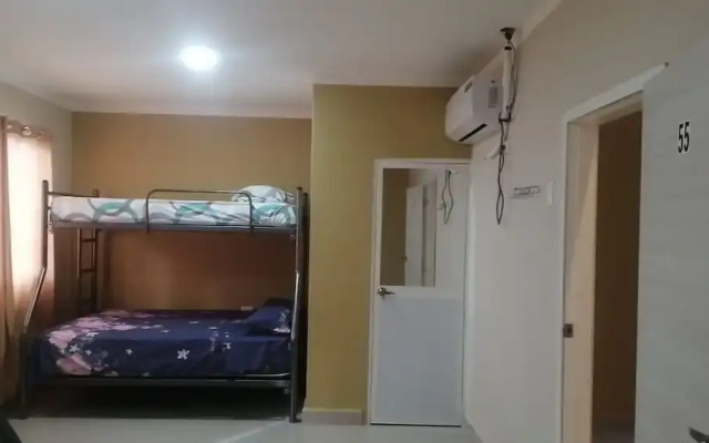 San Roque Hostal