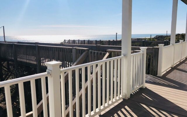 Aquarius 5 Bedroom Home by RedAwning