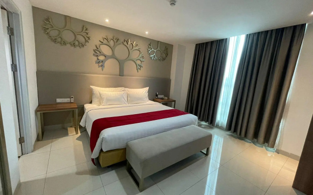 Palm Park Hotel Surabaya