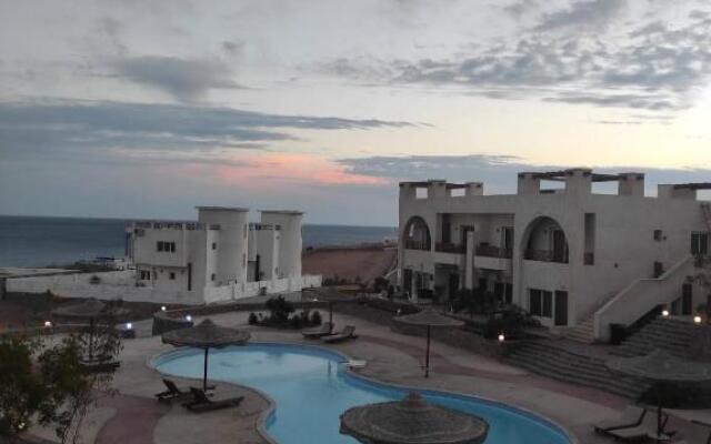 Sunny dahab 2