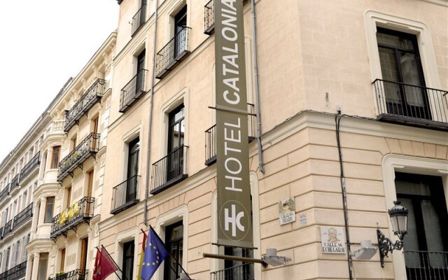 Catalonia Las Cortes Hotel