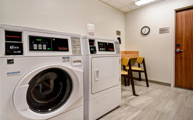 Fairfield Inn & Suites by Marriott Plymouth