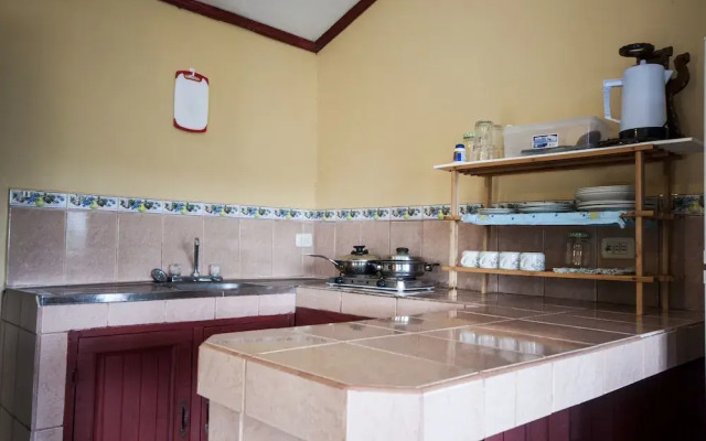 Hummingbird House B&B