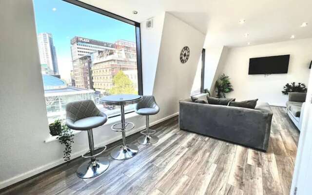 Remarkable 2-bed Apartment in Liverpool