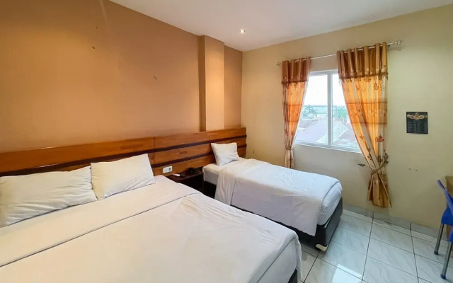 RedDoorz @ Hotel Anda Pematang Siantar