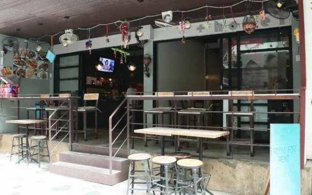 Eight Plus Hotel