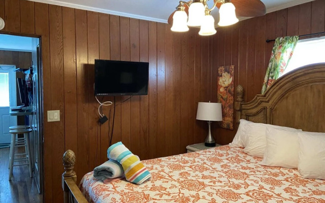 Holiday Court 16 - Beacon