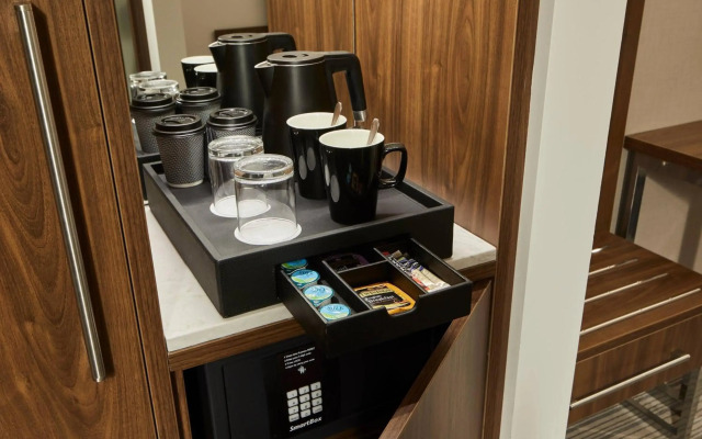 Courtyard by Marriott Oxford City Centre