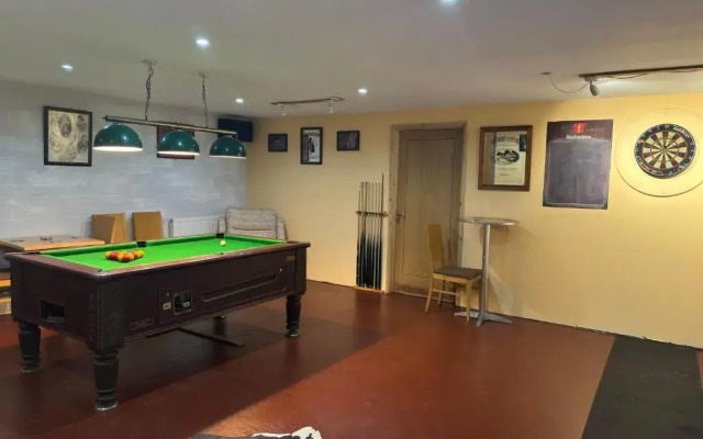 Carpenters Arms