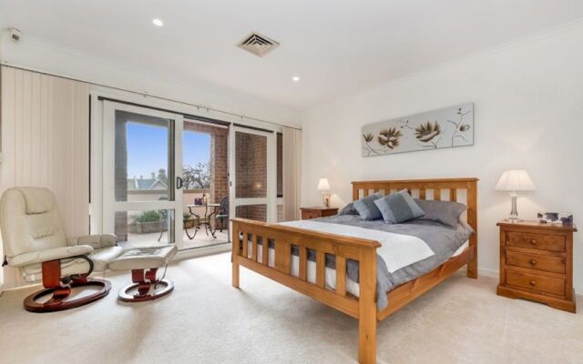 Adelaide Style Accommodation near City