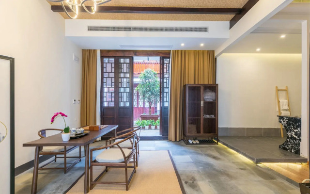 Yi Garden Cultural Hotel Disney Branch