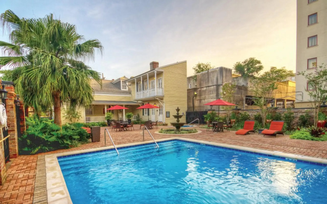 Club Wyndham Avenue Plaza