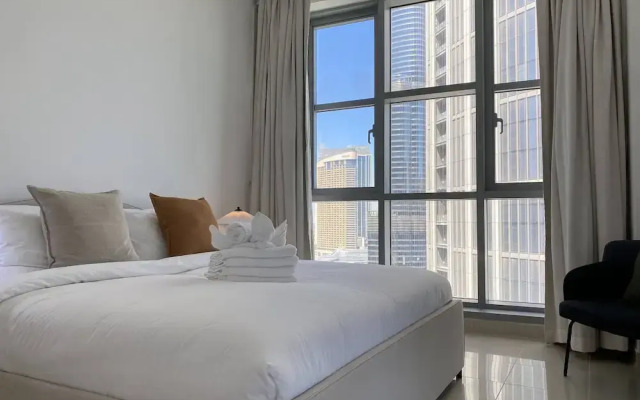 Lux BnB Standpoint Towers Burj & Fountain Views
