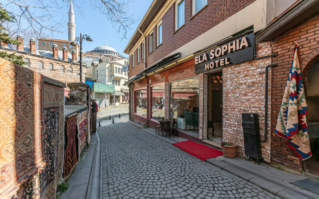 Elasophia Hotel