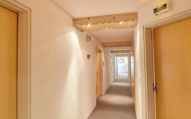 Appartement Les Menuires, 1 pièce, 2 personnes - FR-1-178-180