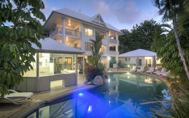 Seascape Holiday at the Queenslander