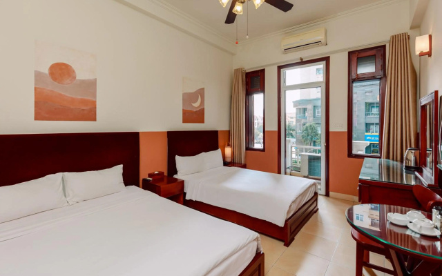 Super OYO Capital O 1173 Le Grand Hanoi Hotel - The Ruby