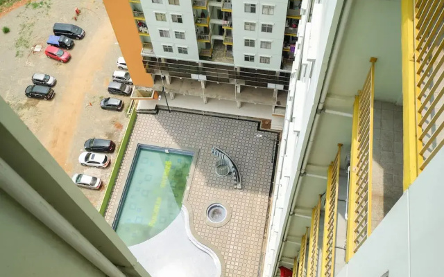 Simple 2BR Pancoran Riverside Apartment