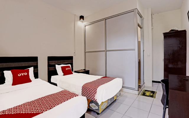OYO 91861 Pemuda Kemuning Guest House