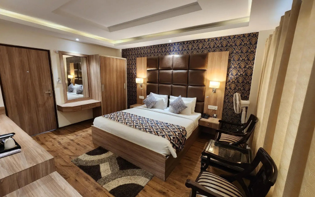 Hotel Avishi Greens