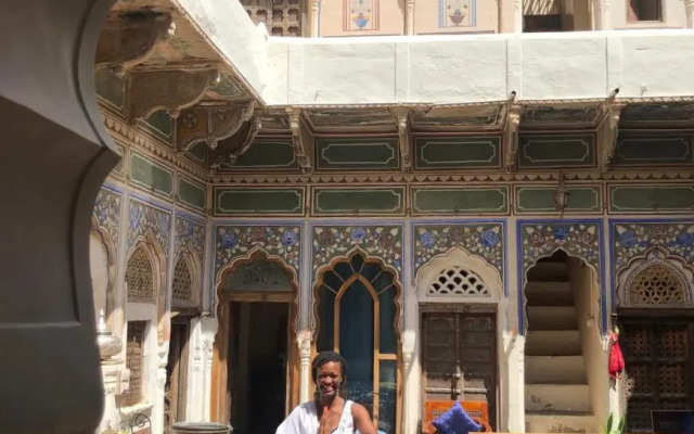 Shruti's Vedaaranya Haveli at Ramgarh Shekhawati